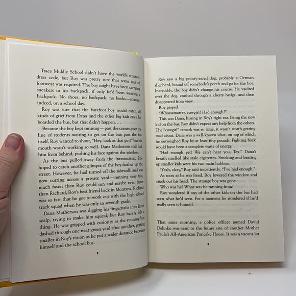 Newberry Award Book Hoot Hard Cover Novel By Carl Hiaasen - Picture 7 of 7